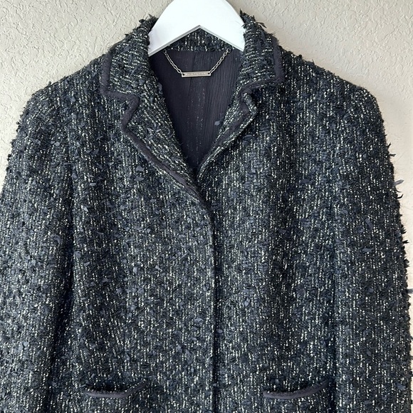 Elie Tahari Black Tweed Button-Up Blazer W/ Fringe Trim Sz Medium - Picture 2 of 16